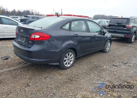 2013 Ford Fiesta Se из США, поврежденный, VIN 3FADP4BJ4DM136537